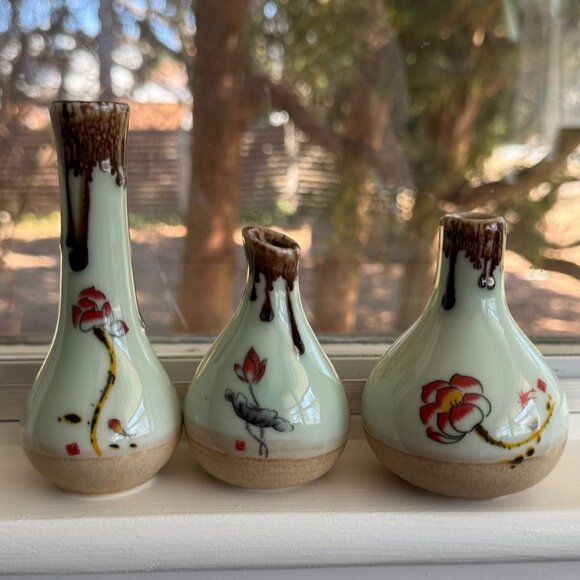 3 Vintage Asian Satsuma Vases Hand-Painted Ceramic Miniature Floral Neutrals - Picture 1 of 9